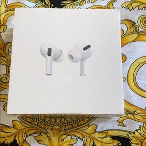 New has never been used ✨✨